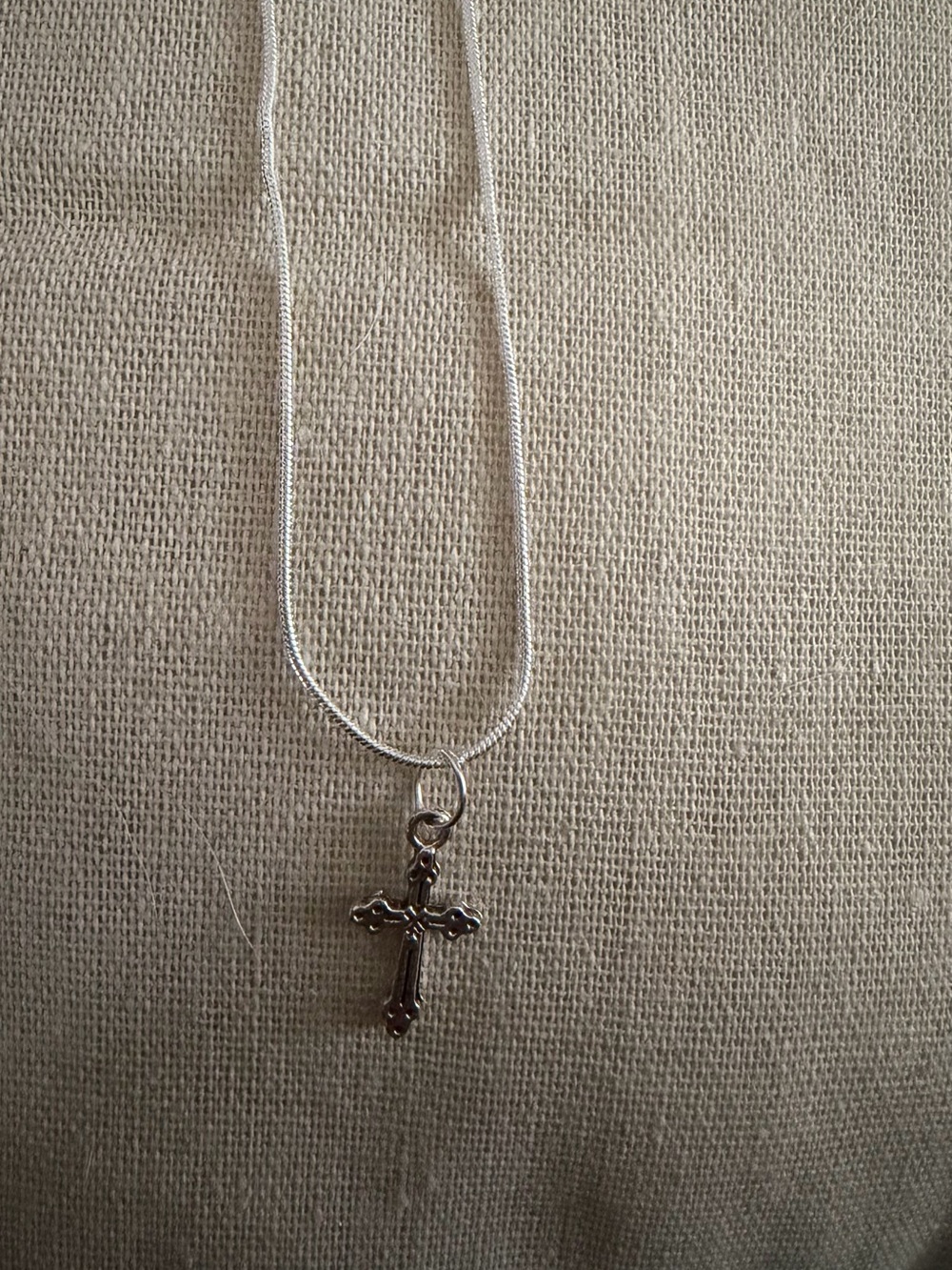 Cross Pendant Necklace - Silver